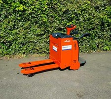Linde T20AP Electric Pallet Truck/Foldable Platform/ 2 ton Capacity