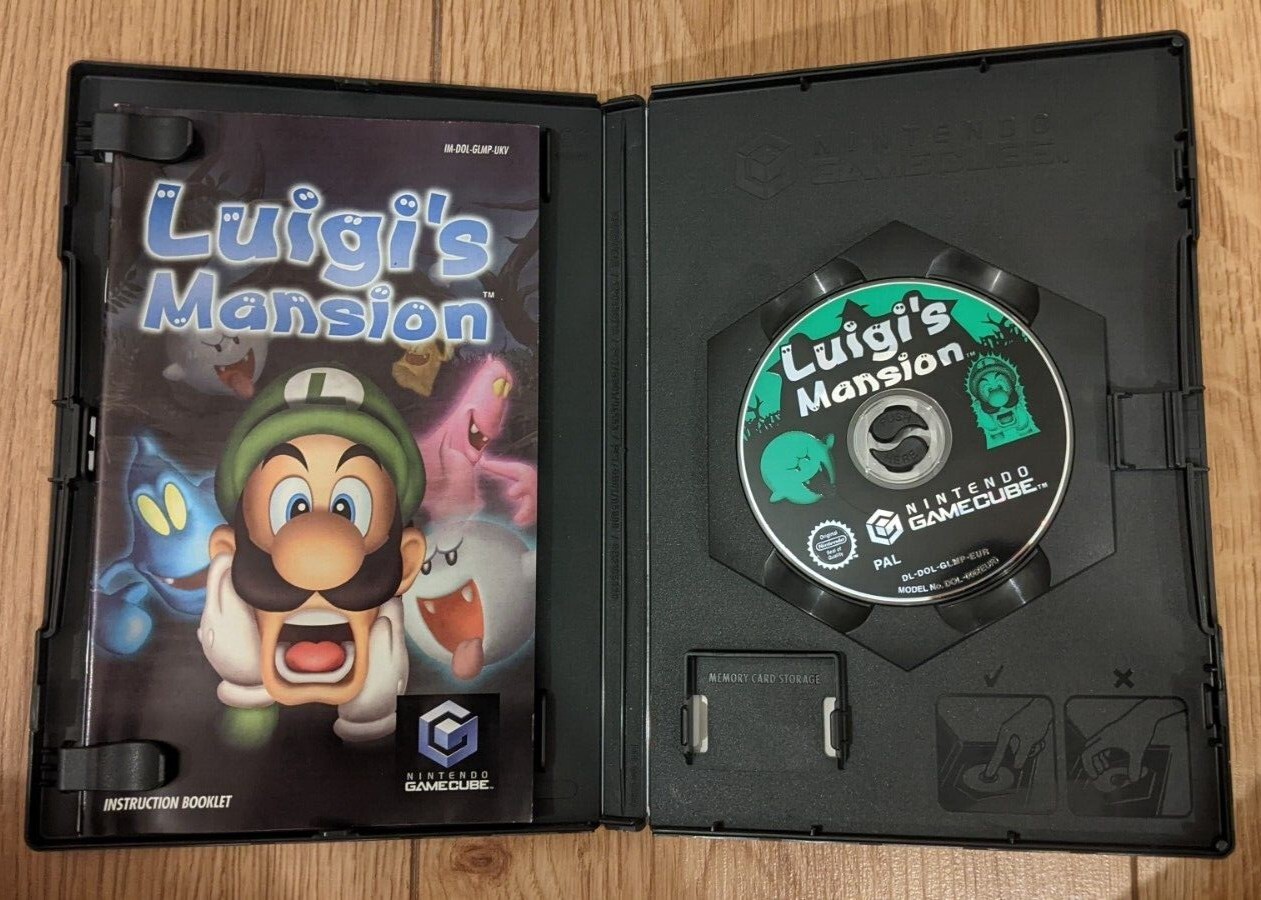 Luigi's Mansion [Nintendo Gamecube] complete with disc, manual and box ...
