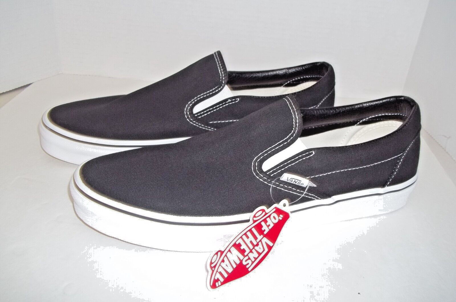 Vans Off The Wall Black Low Rise Loafer Sneakers for Men Size 12-image