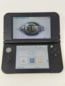 Nintendo 3DS XL Samus Edition + 4 games, Case