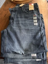 Levi's 541 Men's Jeans Size 40x32 Blue Dark Wash Denim Athletic Taper Stretch
