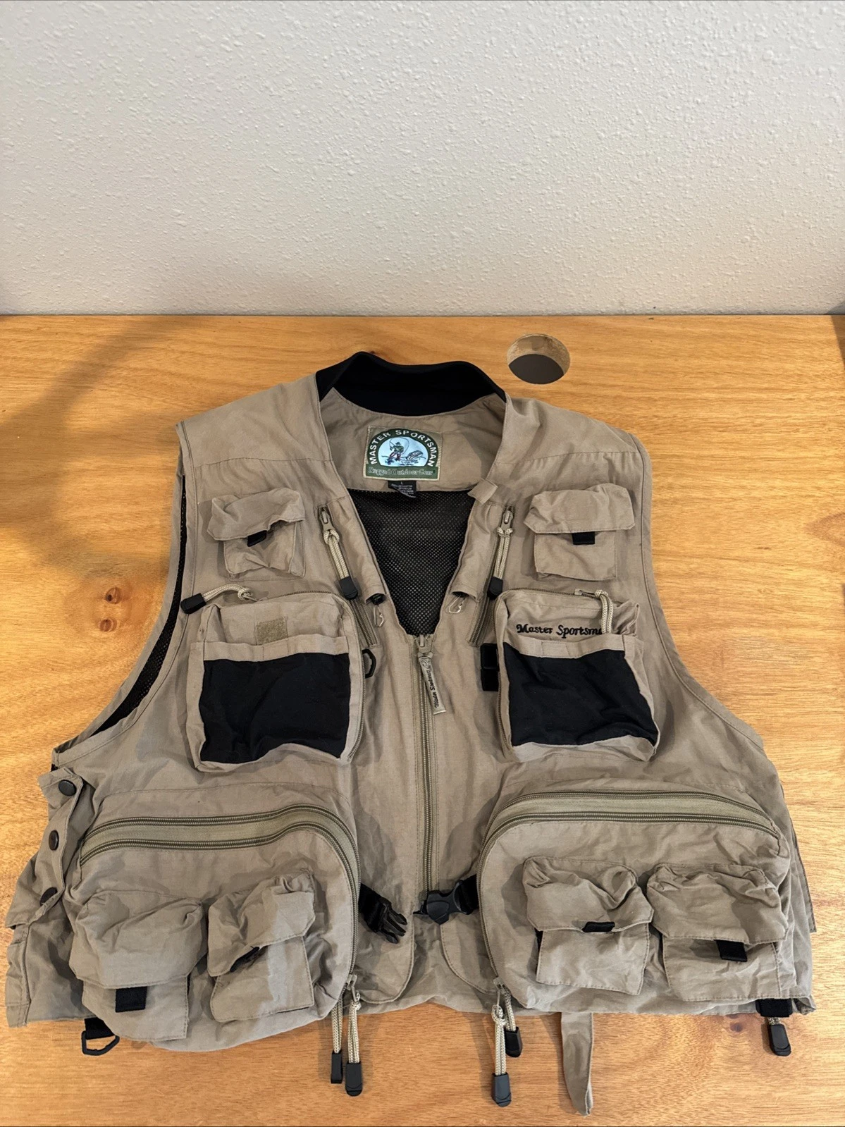 Master Sportsman Rugged Outdoor Gear Khaki Best Size Medium L Never Worn