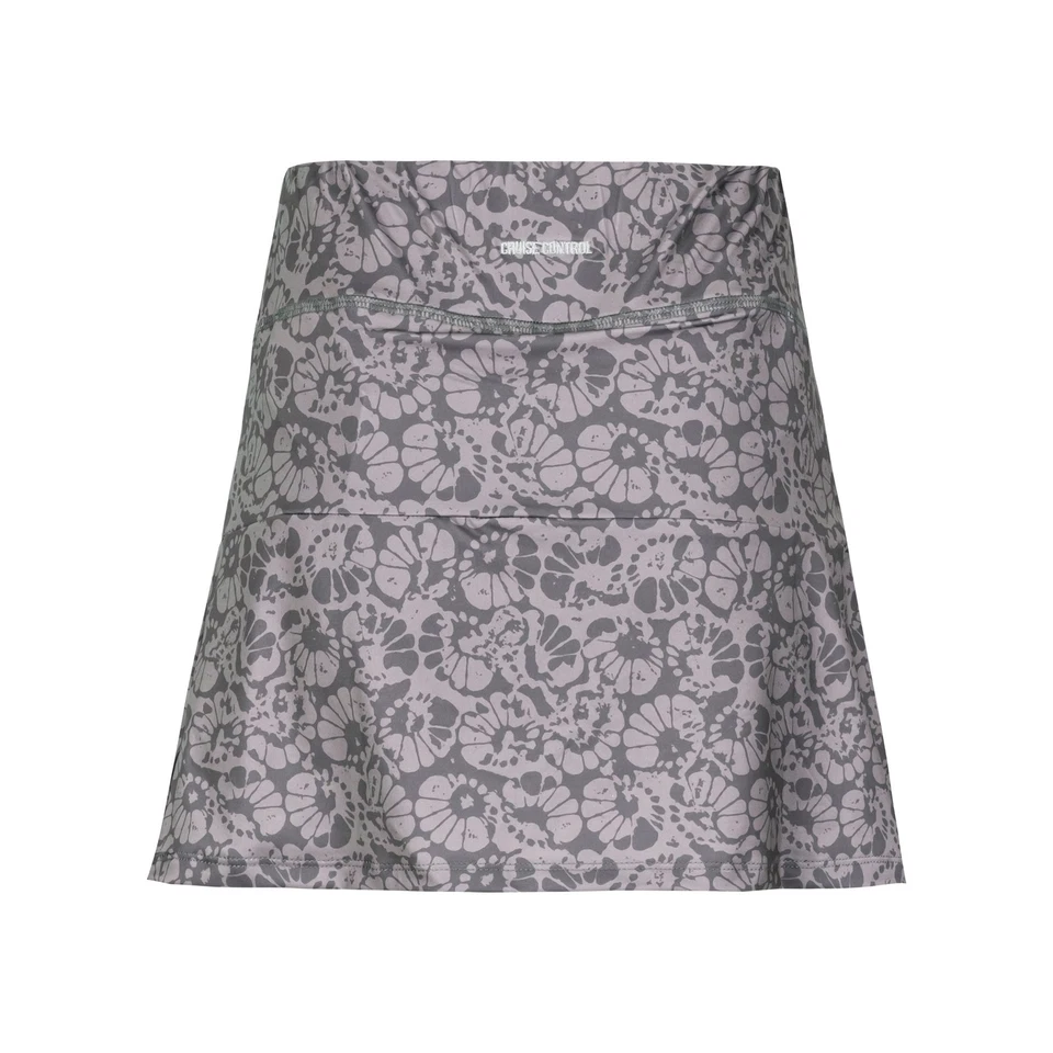 Cruise Control Gear Patterned Pleated Skort with pockets - Image 2 of 4