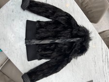 Ladies Gucci Fur Jacket. Gorgeous. Size 40