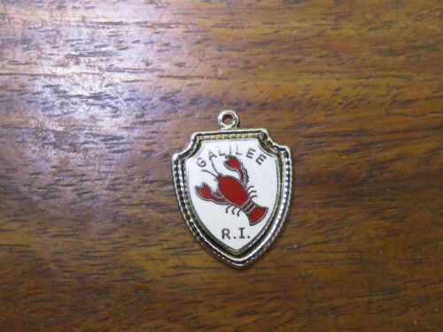 Vintage silver RHODE ISLAND STATE GALILEE LOBSTER ENAMEL TRAVEL SHIELD charm 1-1 - Picture 1 of 1