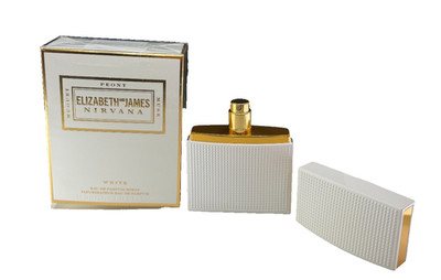 Nirvana White by Elizabeth and James EDP Spray for Women 1 oz New In Box