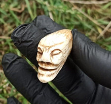 bibelot sculpté de (netsuke)Alien