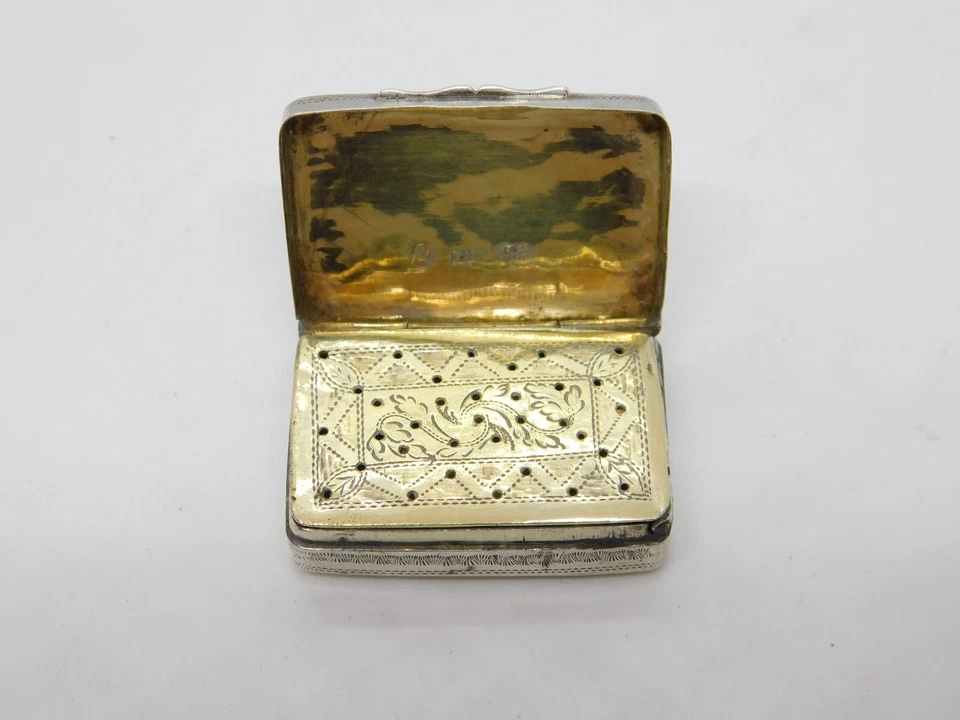 Antigua vinagreta floral de plata de ley Jorge IV Birmingham 1825 Foto 4 de 4