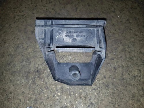 BMW 5 Touring E39 Kühlerhalter 17111737707 3.00 Diesel 142kw 2003 33755327