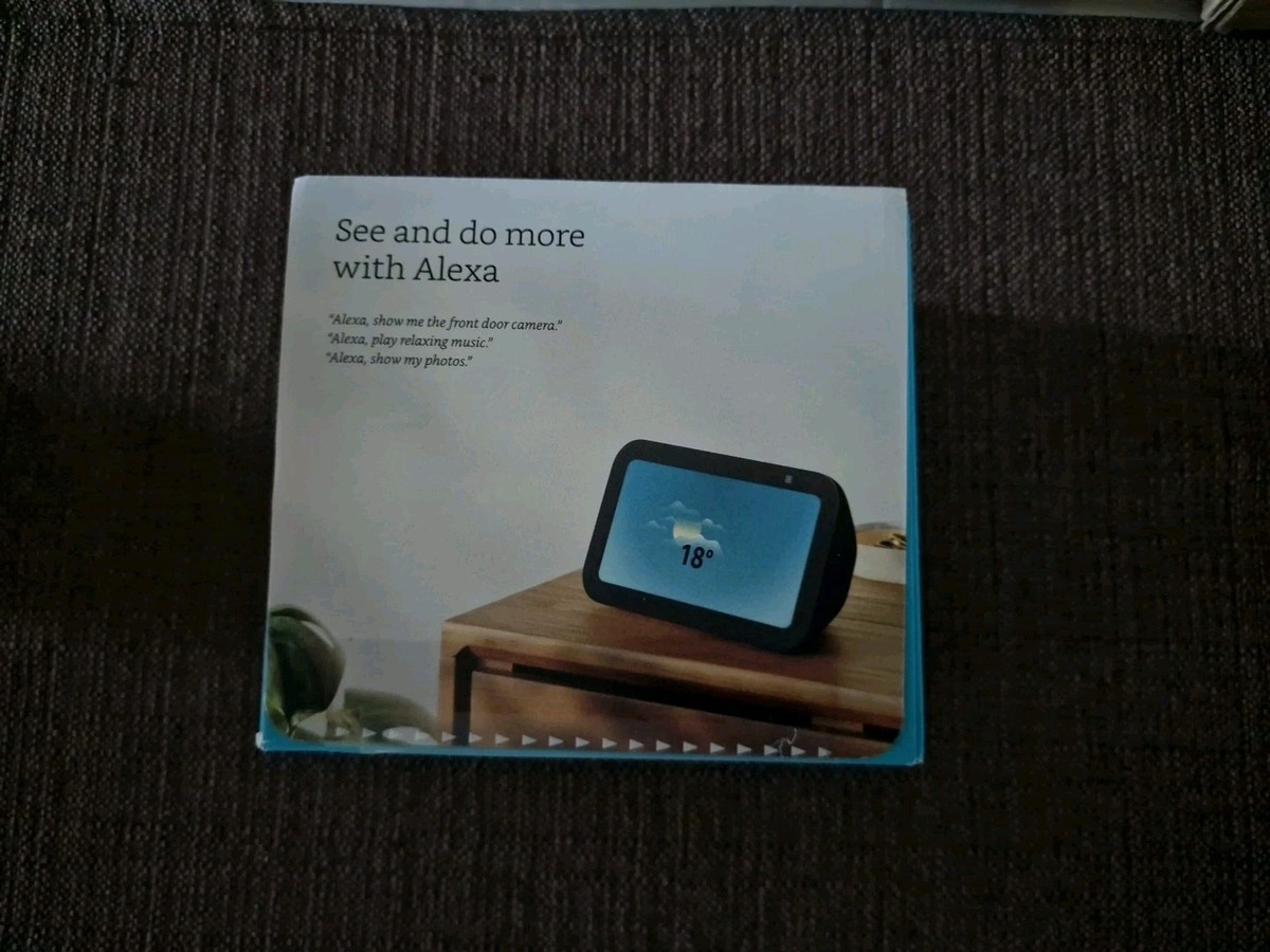 Amazon Alexa Echo Show And Ring Doorbell Alexa Show The Front Door