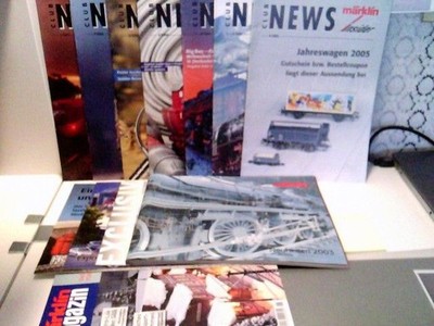 Konvolt: 12 Zeitschriften Märklin / Kataloge etc.  (div. Zeitschriften, div Jahr