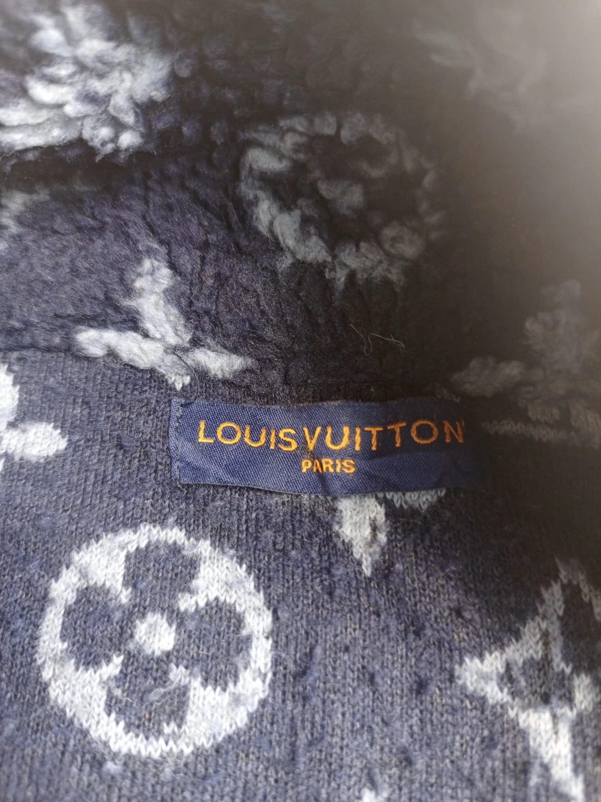 LOUIS VUITTON（LV） Pile Louis Vuitton blu taglia M Made in Italy