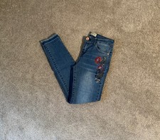 Guess Girls Embroidered Floral Raw Hem Skinny Jeans Size 12 24x25 