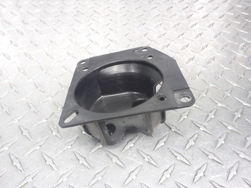 Support coupe haut-parleur droit 88 Kawasaki Voyager XII ZG1200B ZG 1200 - Photo 1/4