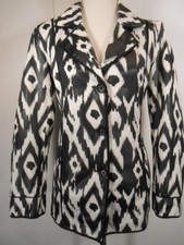 Beautiful Women's Size 1 Chico's Black Spotted Design LS Lined Coat / Blazer