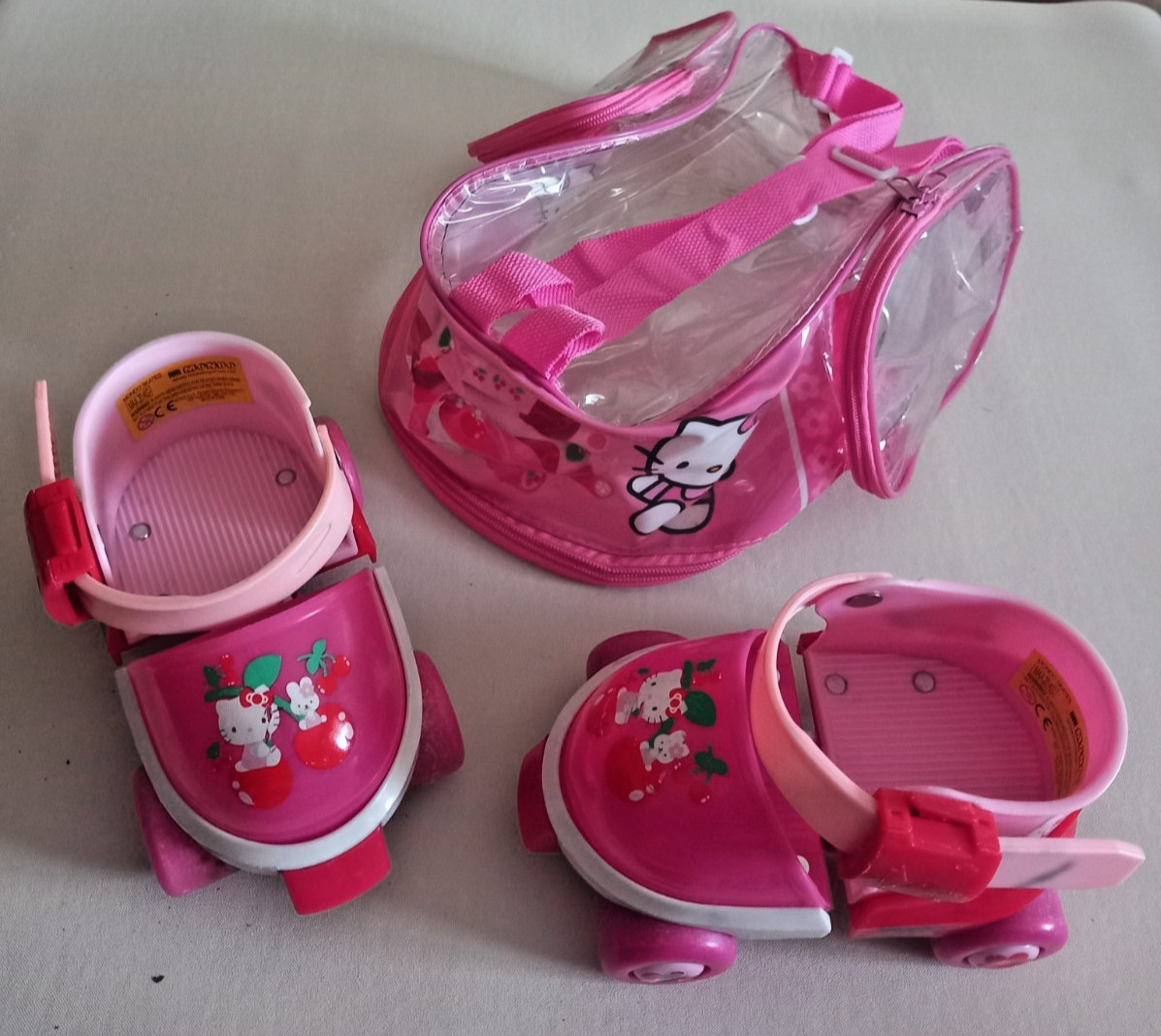 Pattini a Rotelle Hello Kitty Bambina Mondo Skates Regolabili Sanrio