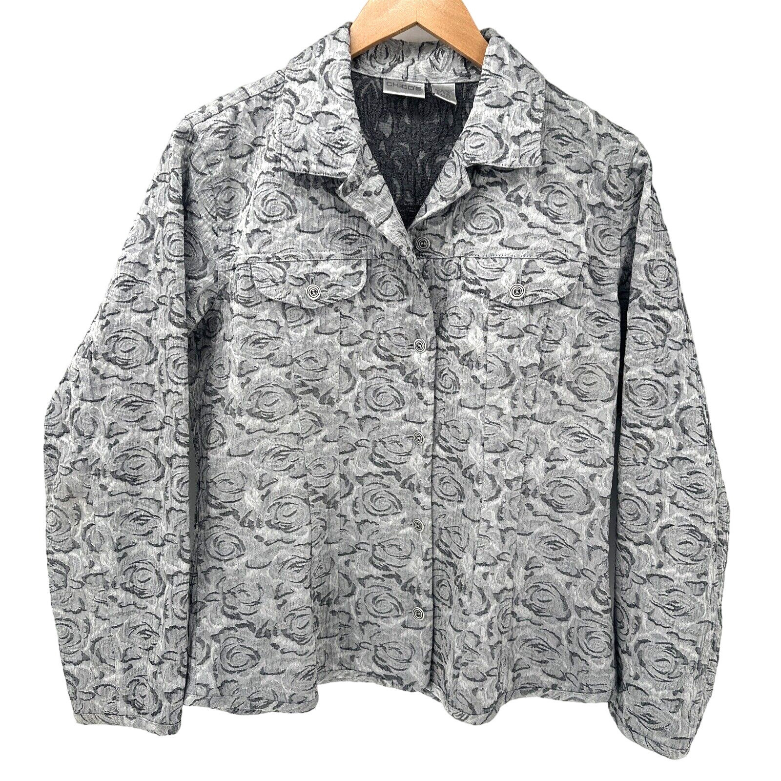 Chico’s Jacket Womens Medium/8 Silver Textured Rose Pattern Button Up Light