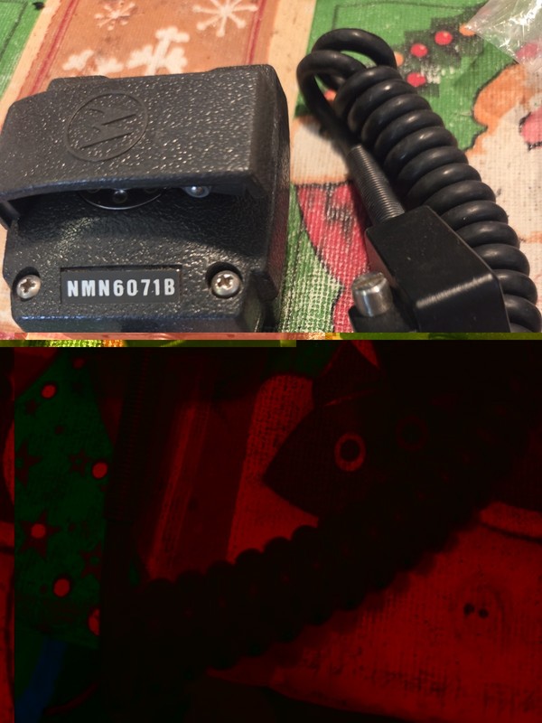 OEM MOTOROLA NMN-6071B MX Series SPEAKER MICROPHONE.