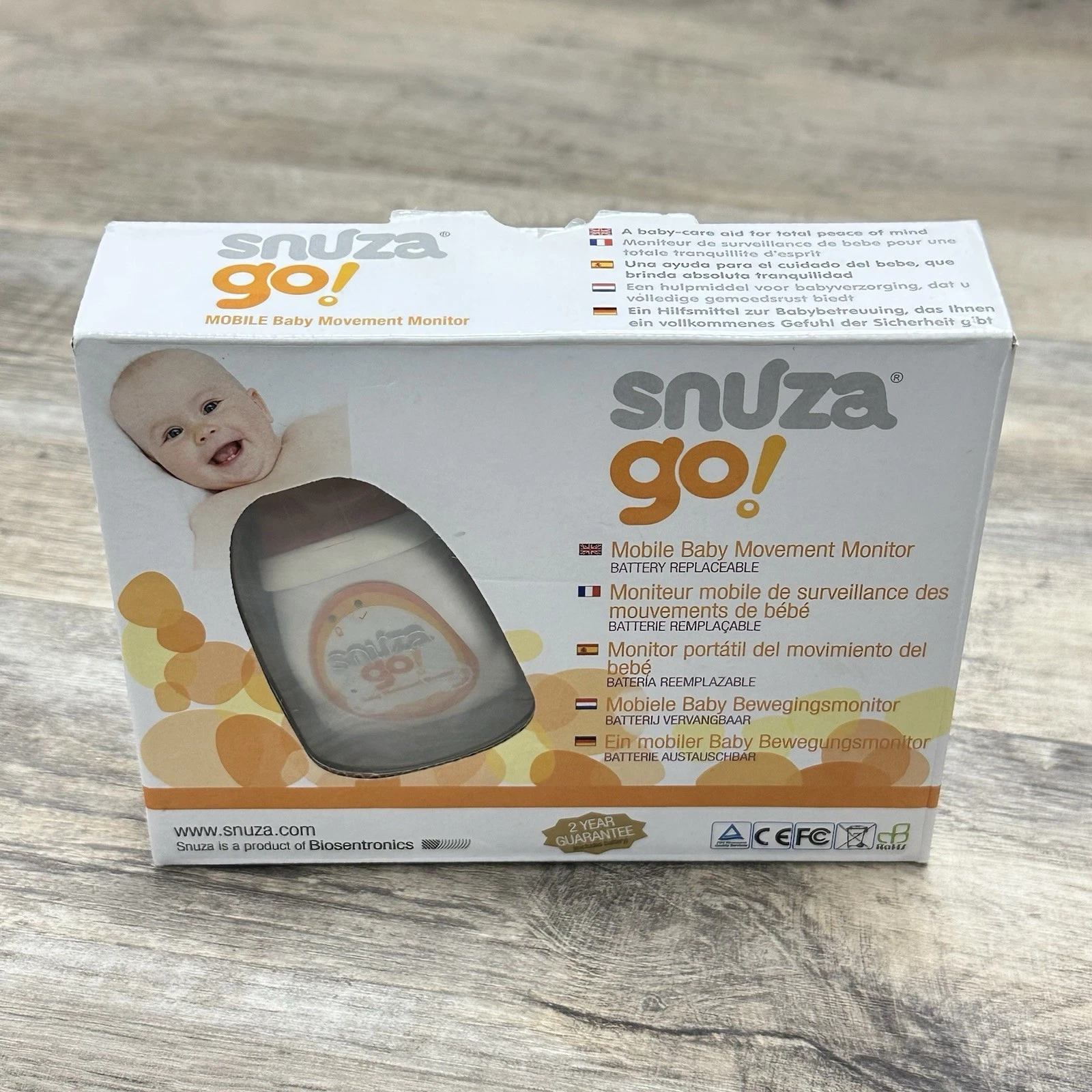 Snuza Go Wireless Portable Mobile Baby Movement Monitor White Orange EUC