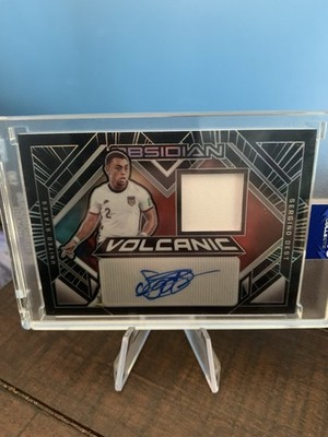 Panini Obsidian 2021-22 Volcanic Sergiño Dest USA Patch Autograph via 1/80