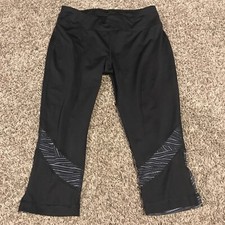 athletic works Dri Works womens S polyester blend black capris stretch a47