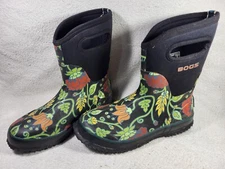 Bogs Women's Boots Classic Mid Autumn II 52131 Floral Size 6 Euro 37 