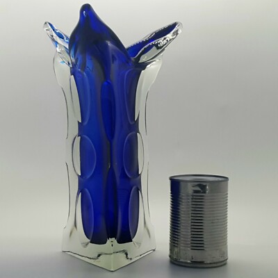 Vintage 60er Jahre Mstisov Moser Karlovarske Brutalist grün Dreieck Kunst Glas Vase