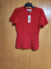 DKNY Red Short Sleeve Top. NWT. Med. Cute.