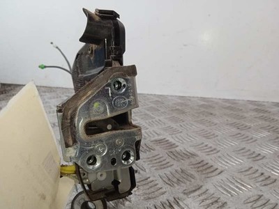FRONT LEFT DOOR LOCK / 6 PIN / 962031 FOR TOYOTA AURIS HYBRID ACT