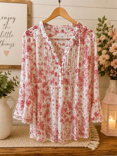 Charter Club White & Red Floral Pleated Blouse Size Medium - Picture 1 of 7