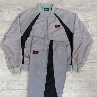 NIKE JORDAN 1 ウォームアップジャケット セットアップ　80s VTG 1985 Nike Air Jordan 1 Jacket Pants Set Grey Mens OG Medium