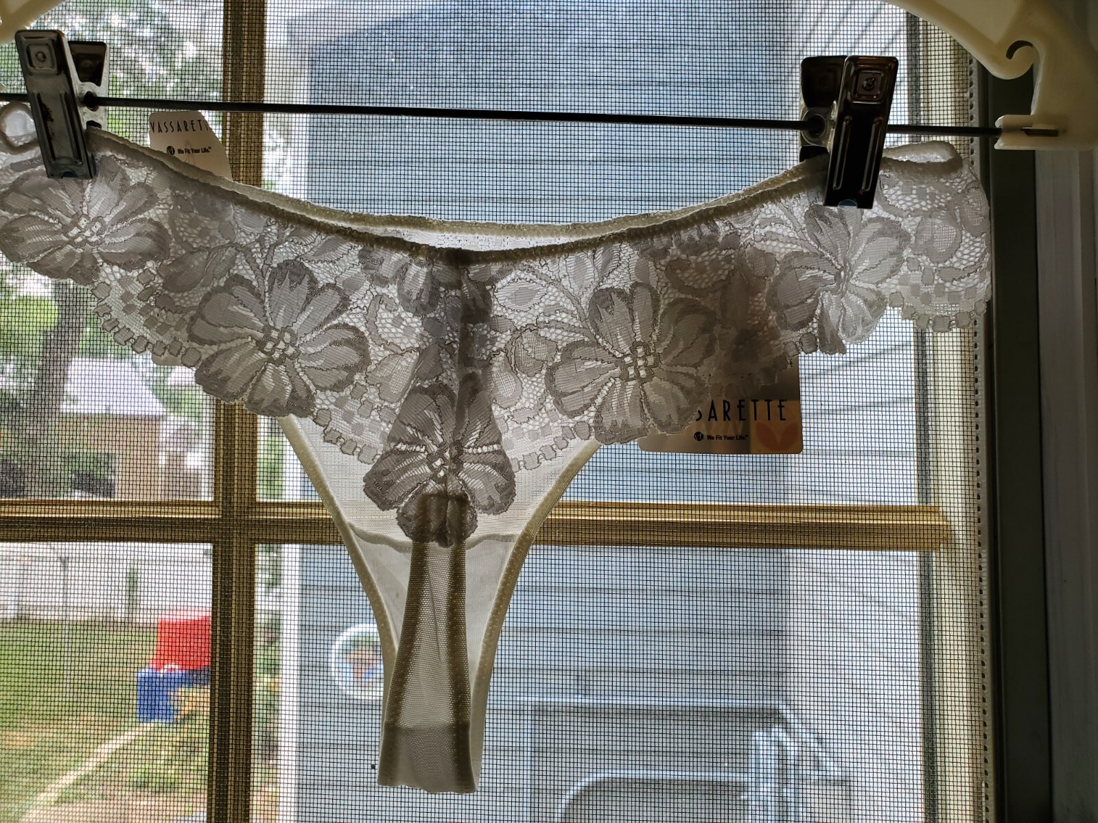 NWT VTG 90s vassarette lovelace tanga panties Bikini … Gem