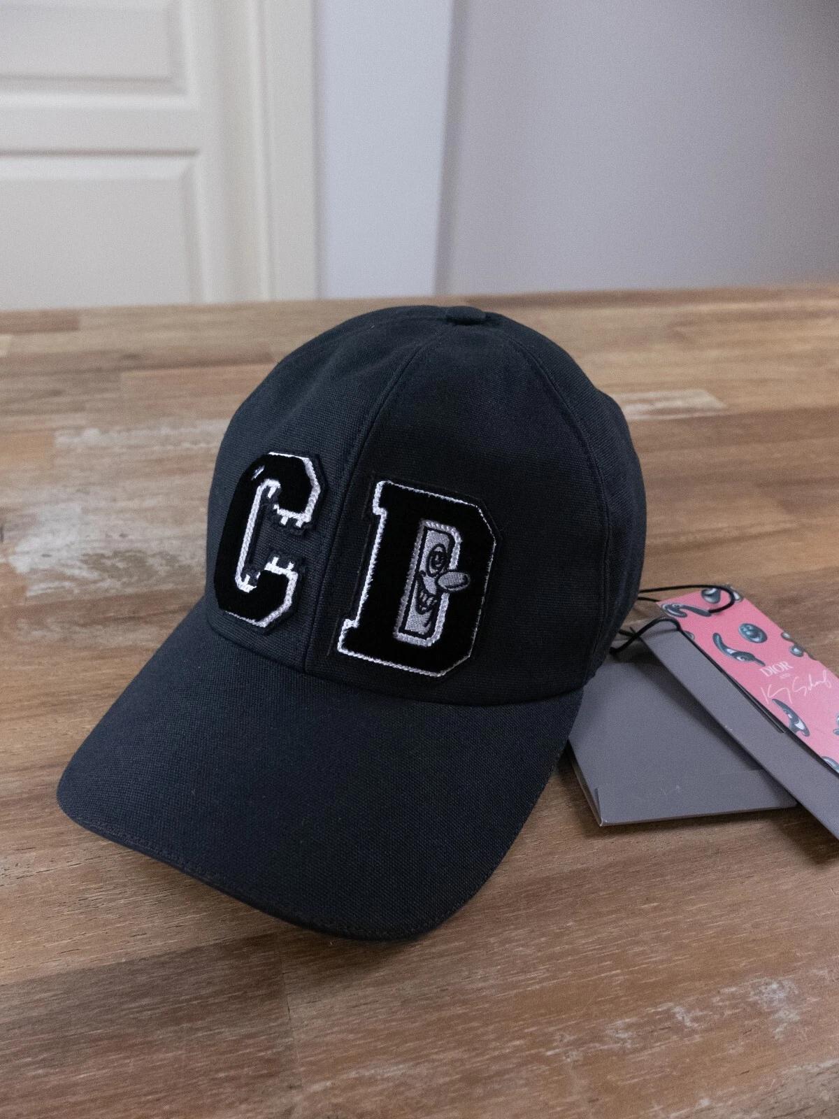 Casquette de baseball DIOR x KENNY SCHARF collaboration noir logo CD moyen authentique