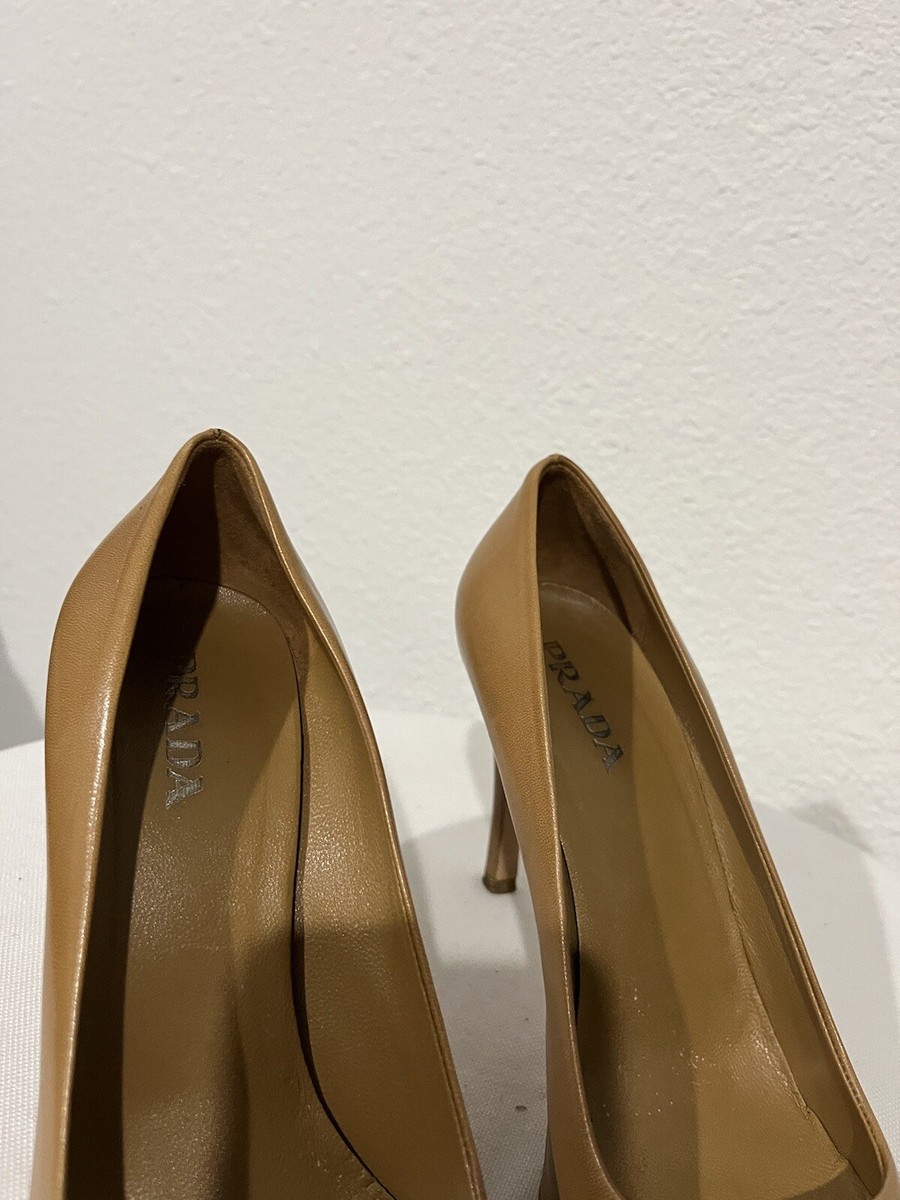 VINTAGE PRADA Women Brown All LEATHER Square Toe Pumps Heels Size
