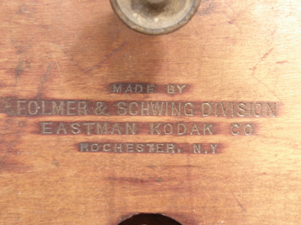 VINTAGE FOLMER SCHWING SUPORTE DOBRÁVEL MADEIRA PLATAFORMA INCLINÁVEL CABEÇA GRANDE FORMATO - Imagem 3 de 4