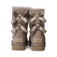Image of UGG BAILEY BOW II CARIBOU SUEDE SHEEPSKIN SHORT WOMEN'S BOOTS SIZE US 5/UK 3 NEW
