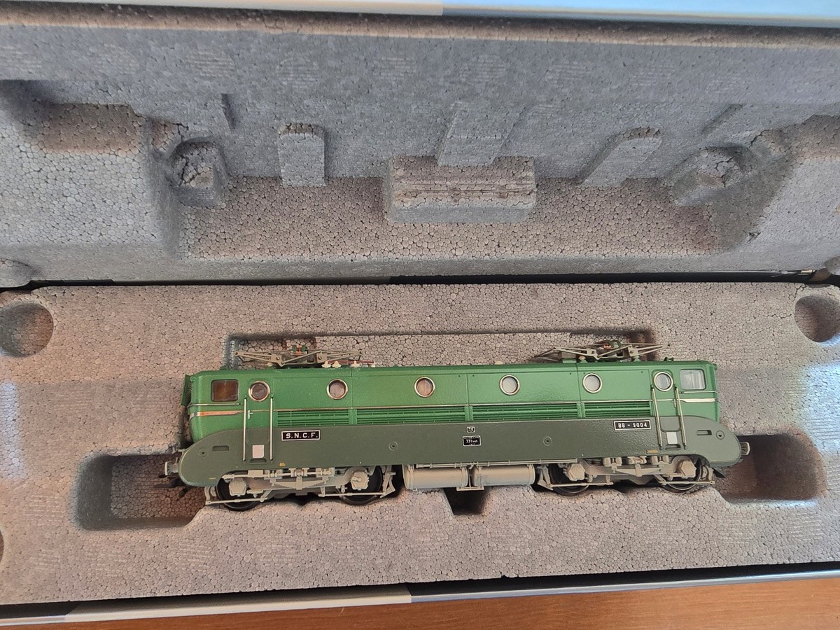 Locomotive électrique SNCF BB 25000 - Roco 63539 - Époque IV - HO - Occasion
