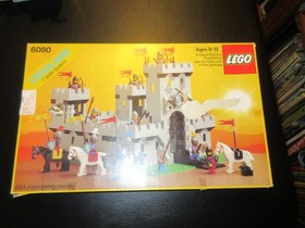Vintage LEGO Set 6080, King's Castle, 100% Complete w/ Box & Instructions