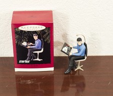 1996 STAR TREK MR. SPOCK SCIENCE CENTER HALLMARK CHRISTMAS ORNAMENT MIB