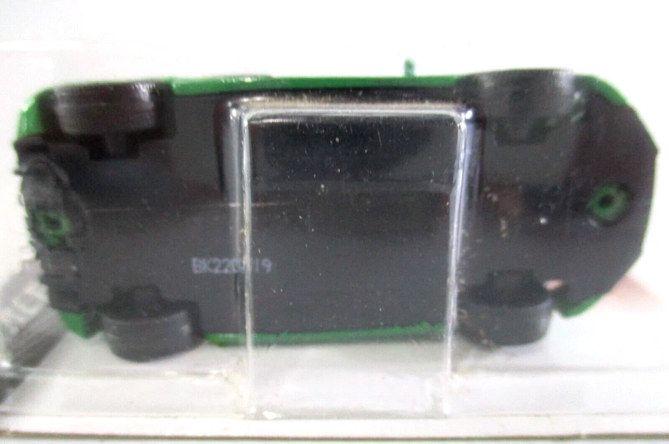 Majorette Street Cars Green Convertible Die Cast 1:58 2018 Thailand Brand New - Image 4 of 4