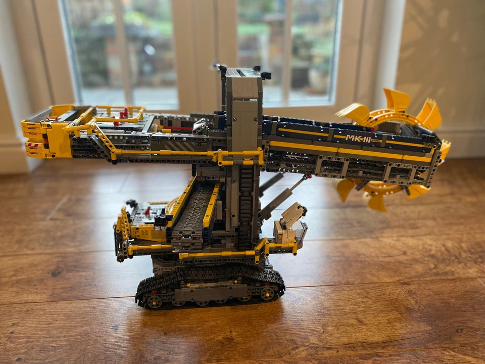 LEGO Technic 42055 Bucket Wheel Excavator, photo 3 of 5