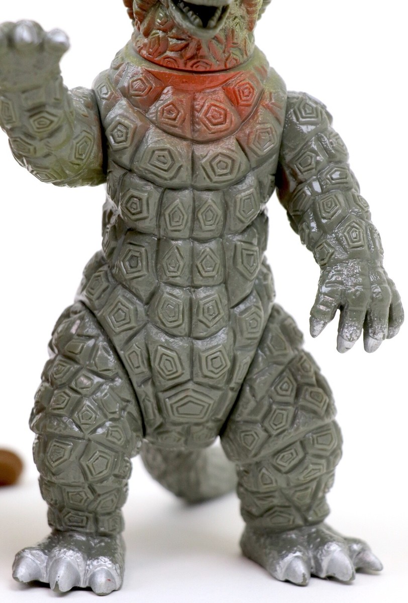 Ultra Monster Ultraman Kaiju SARAMANDORA （Set of 2） Tsuburaya