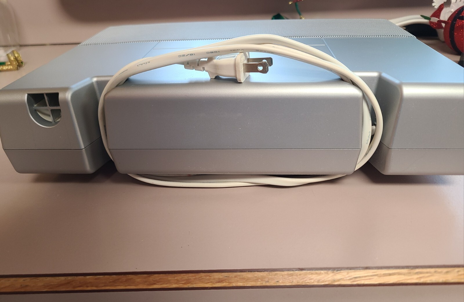 Sony TV/WEATHER/FM/AM/CD Kitchen Clock Radio model ICFCD5443RM Under