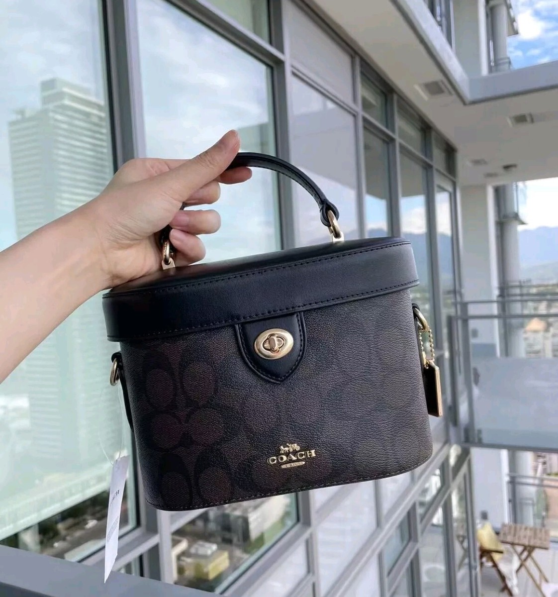 NWT Coach In Signature Kay Turn-Lock Canvas Brown Black