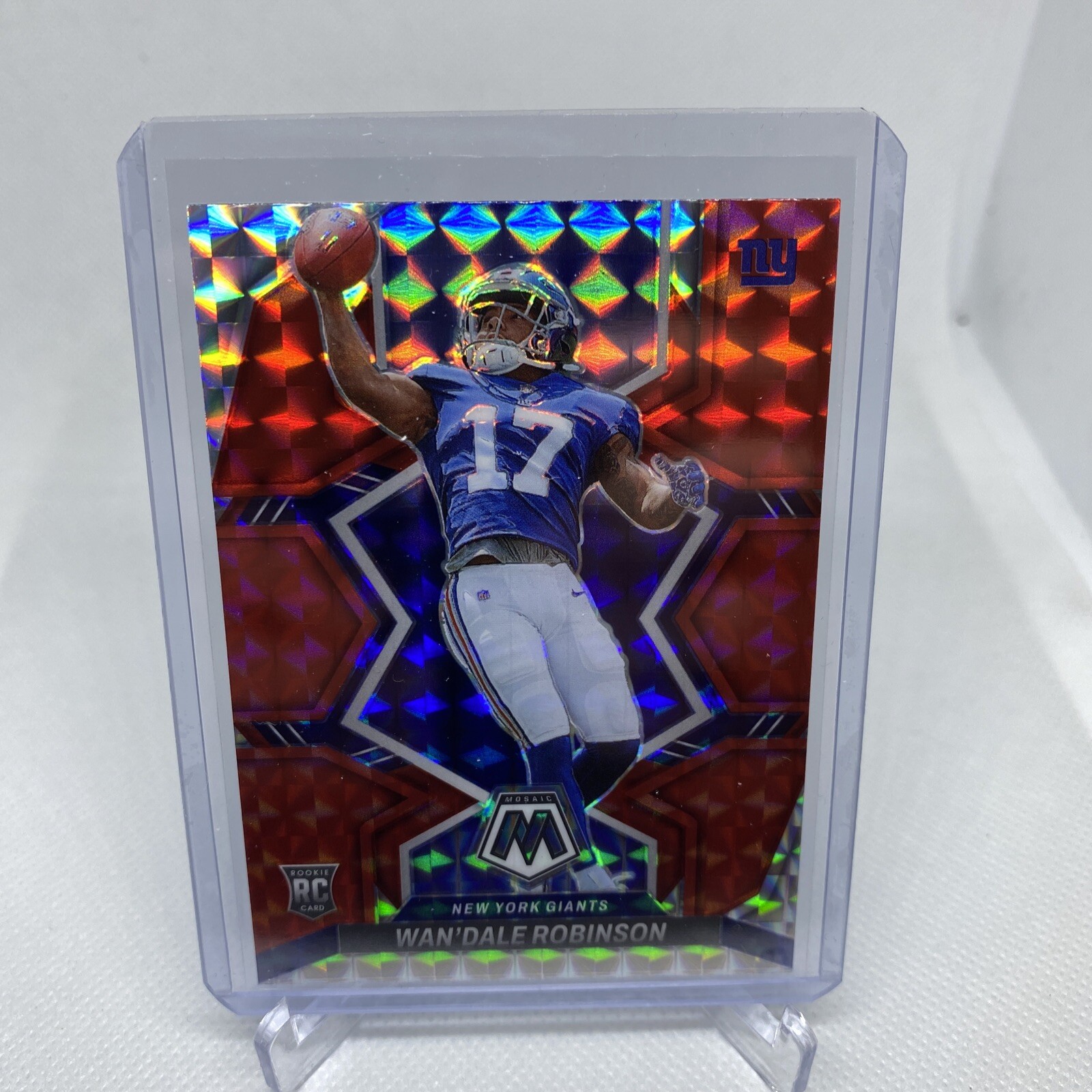 2022 Panini Mosaic Football Wan'Dale Robinson RC #330 Red Mosaic Prizm NY Giants