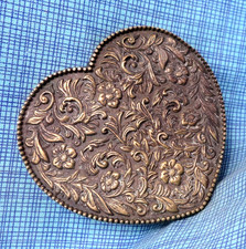 Cowgirls Heart Belt Buckle Ornate Floral Scroll Vtg Award Design Medals .BLT147