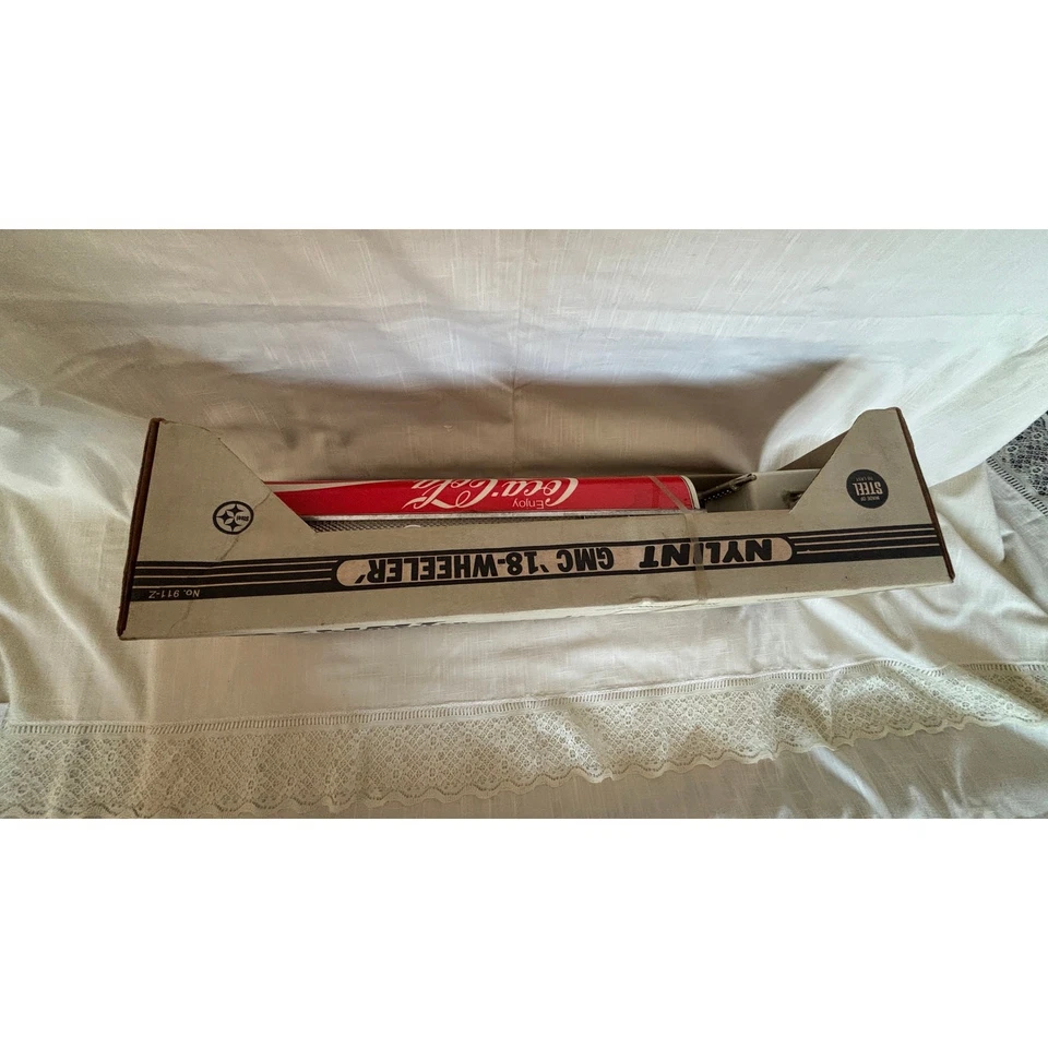 Vintage NOS Nylint #911-Z Diecast GMC 18 wheeler Coca-Cola Tanker USA 1980s - Image 3 of 4