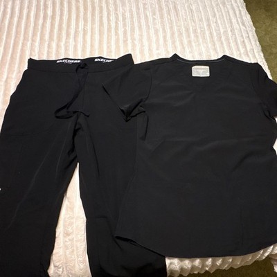 Skechers Scrub Set By Barco, Top Medium Pants small 