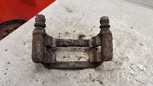 Bremssattelträger Sattelhalter Hinten Rechts 280x12 15" VW 70X Transporter T4
