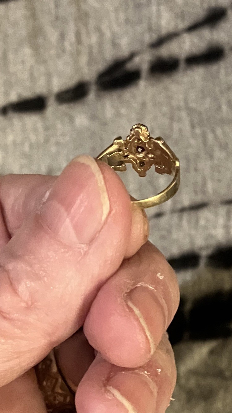 Antique Gold Ruby Ring - Size 4 - image 11